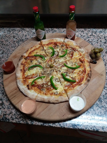 Comentarii opinii despre Pizza cut Tvitić