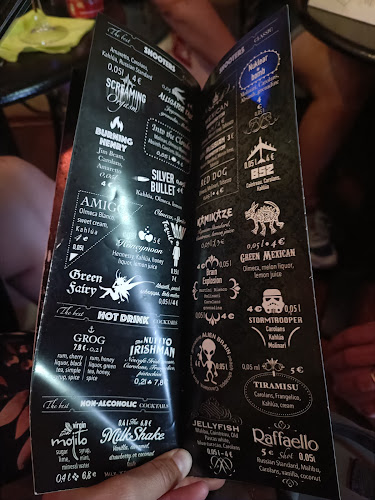 Ul. kralja Petra Krešimira lV 3, 21000, Split