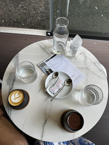 Opinii despre Marsecchia Coffee Shop în Rijeka - Gastronomija i ugostiteljstvo