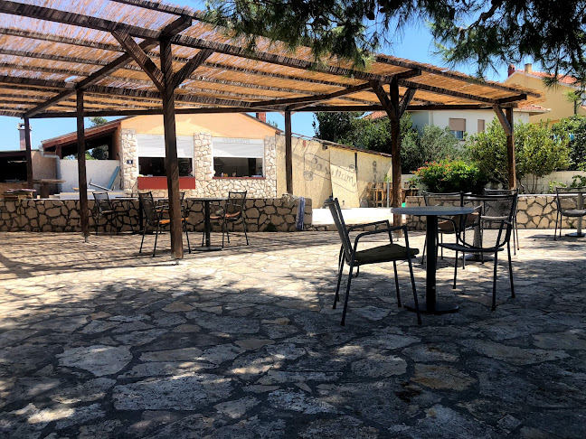 Opinii despre Caffe Bar Castellum în Zaton - Gastronomija i ugostiteljstvo