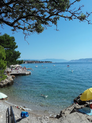 Opinii despre Caffe bar Mrvica în Crikvenica - Gastronomija i ugostiteljstvo