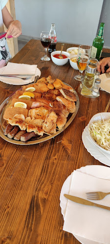 Comentarii opinii despre Buffet Zrinski