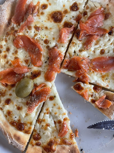 Bistro-pizzeria Luna - Gastronomija i ugostiteljstvo