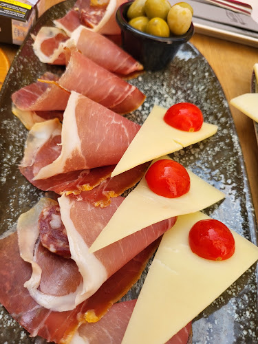 Veritas Food&Wine - Gastronomija i ugostiteljstvo