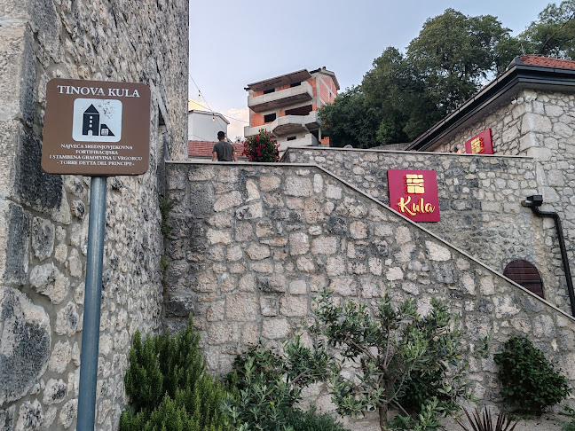 Ul. Tina Ujevića 30, 21276, Vrgorac