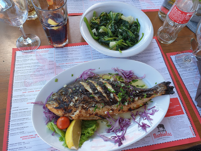 Trg Pijaca 10, 22212, Tribunj