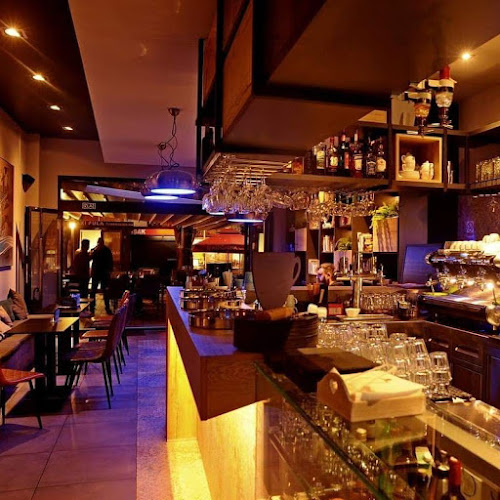 Caffe bar "Dvojka" - Gastronomija i ugostiteljstvo