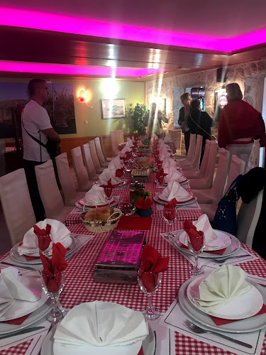 Momići 24/1, 20341, Kula Norinska