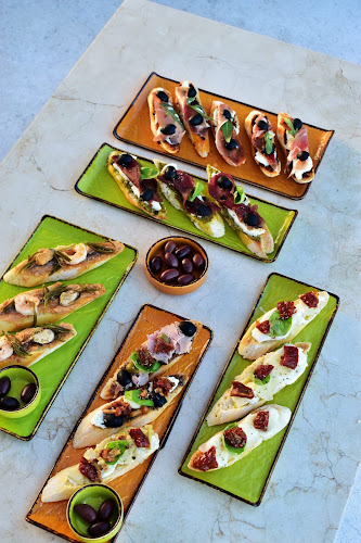 Opinii despre Porta Salina Bar&Club în Pag - Gastronomija i ugostiteljstvo