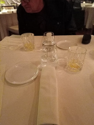 Comentarii opinii despre Restoran "Dubravkin put"