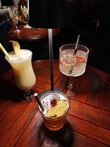 Opinii despre Cocktail bar Massimo în Korčula - Gastronomija i ugostiteljstvo