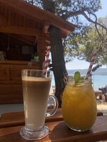 Beach Kafic - Gastronomija i ugostiteljstvo