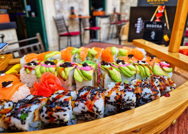 Comentarii opinii despre La Bodega Dubrovnik sushi & burger bar