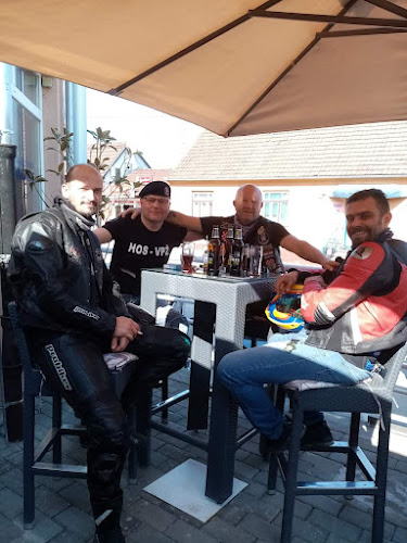 Caffe Bar Corner - Gastronomija i ugostiteljstvo