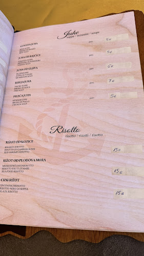 Donja Vala 43, 21333, Drvenik