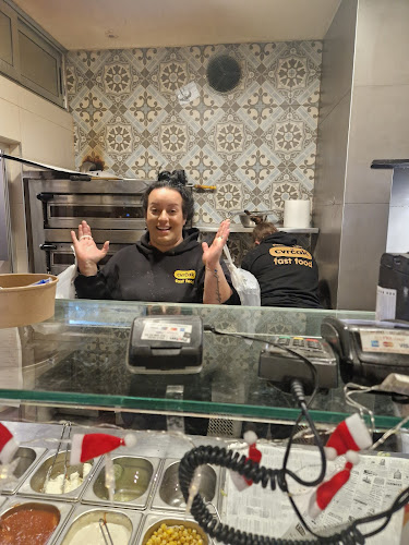 Opinii despre Fastfood Cvrčak în Podstrana - Gastronomija i ugostiteljstvo