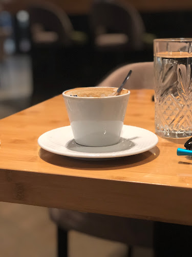 Comentarii opinii despre Khala Restaurant & Bar