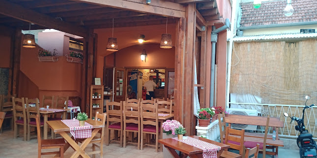 Opinii despre Pizzeria Beštek în Biograd na Moru - Gastronomija i ugostiteljstvo