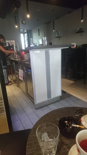 Comentarii opinii despre Coffee & wine Bar "Hola"