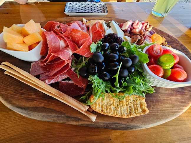 Opinii despre Konoba Kamenjak în Radašinovci - Gastronomija i ugostiteljstvo