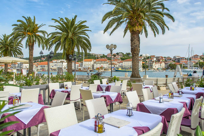 Opinii despre Konoba Kaleta Trogir în Trogir - Gastronomija i ugostiteljstvo