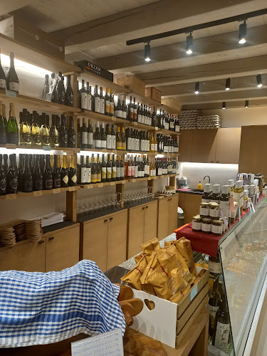 Opinii despre Castello Bale în Bale - Gastronomija i ugostiteljstvo