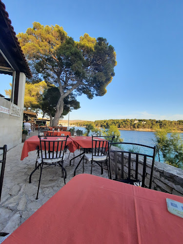 Restaurant Bago - Milna