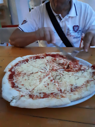 Opinii despre Fast food Escape în Vukovar - Gastronomija i ugostiteljstvo