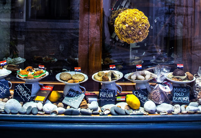 Opinii despre CUKARIN Korčula în Korčula - Gastronomija i ugostiteljstvo