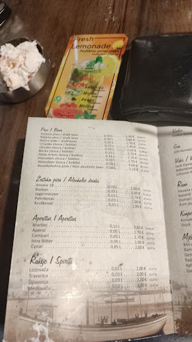 Obala Maršala Tita 33, 52450, Vrsar