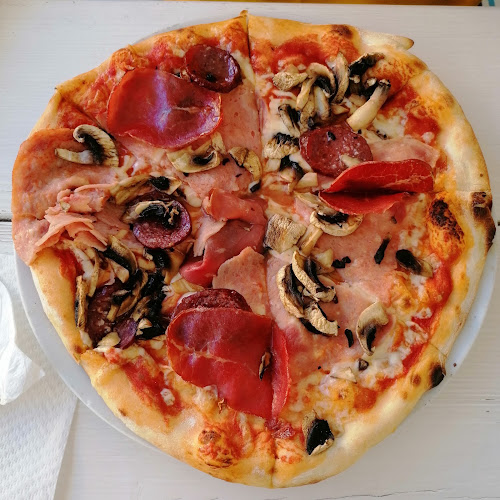 Veliki trg 5, 52466, Novigrad