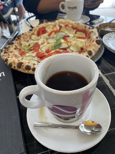 Obala Hrvatskog narodnog preporoda 5, 21000, Split