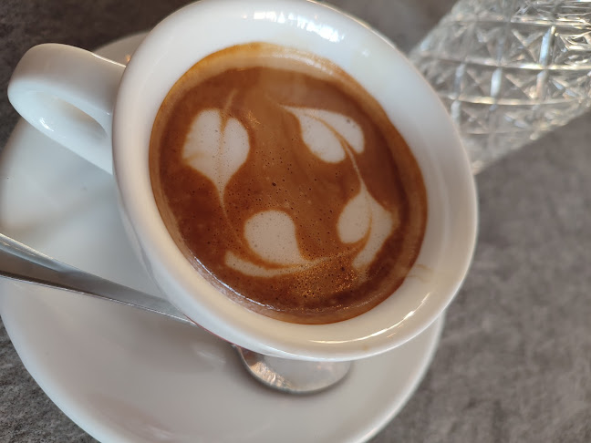 Opinii despre Pizzeria Klobuk în Petrinja - Gastronomija i ugostiteljstvo