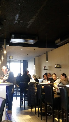 Coffee & wine Bar "Hola" - Gastronomija i ugostiteljstvo