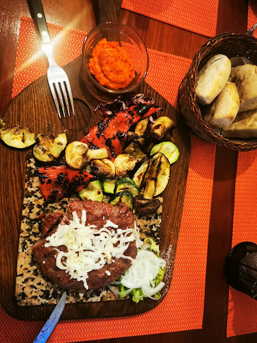 Grill Kod Moke - Gastronomija i ugostiteljstvo