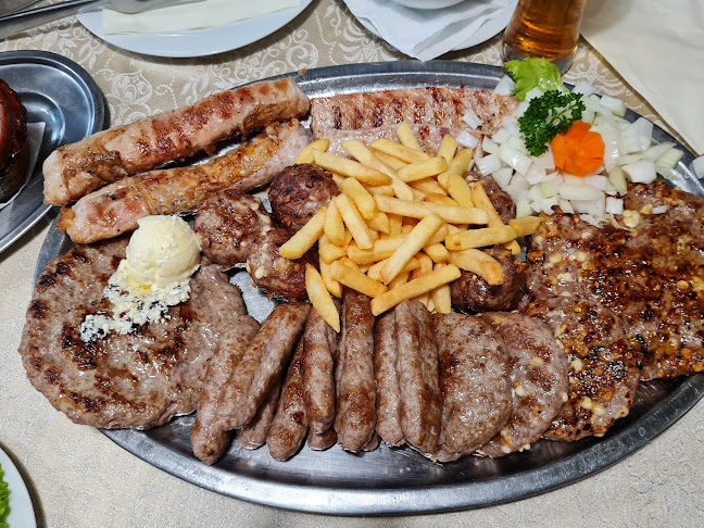 Tvornica Pljeskavica Kosta - Kod Koste - Gastronomija i ugostiteljstvo