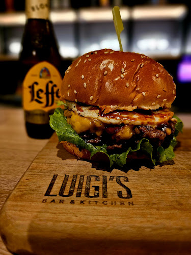 Luigi's restaurant (burger & pizza bar)