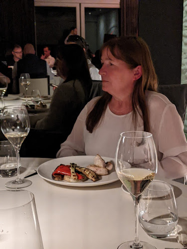 Restoran "Dubravkin put" - Gastronomija i ugostiteljstvo