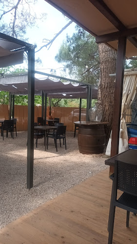 Opinii despre Taverna Marea Restaurant & Summer Grill în Lovrečica - Gastronomija i ugostiteljstvo