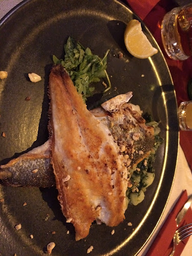 Trumbićeva obala 6, 21000, Split