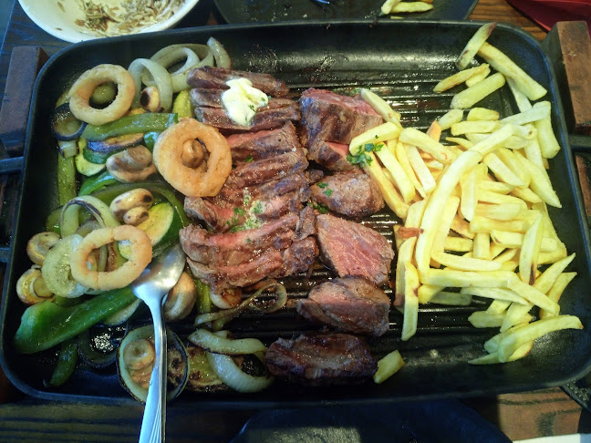 Comentarii opinii despre Bourbon Grill