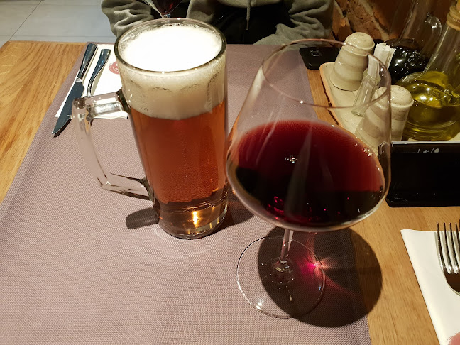 ​Batak Centar Cvjetni - Gastronomija i ugostiteljstvo