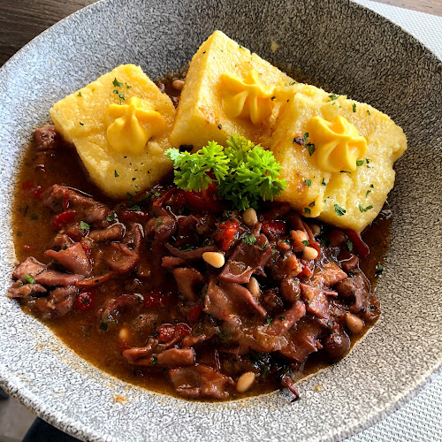 Restoran Na Tale radi do 23h kuhinja - Pag