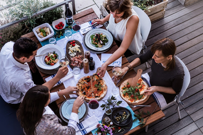 Grljevačka ul. 2a, 21312, Podstrana