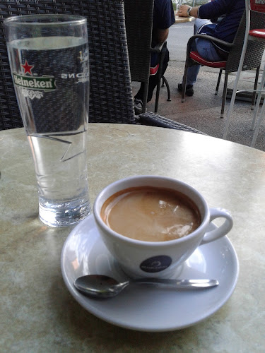 Royal Caffe - Gastronomija i ugostiteljstvo