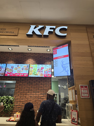 Opinii despre KFC City Center One Split în Split - Gastronomija i ugostiteljstvo