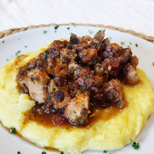 Giuseppe Garibaldi 20, 52460, Buje