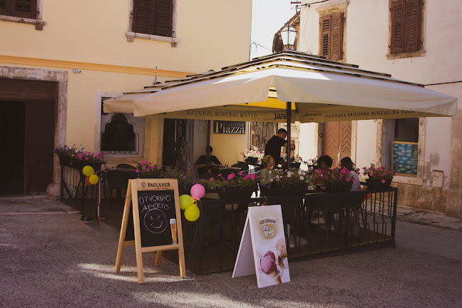Caffe bar Piazza