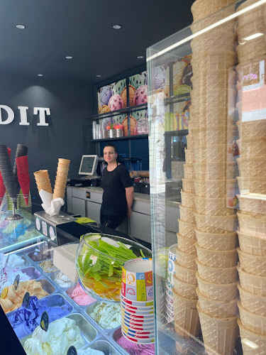 Comentarii opinii despre Slasticarnica EDIT