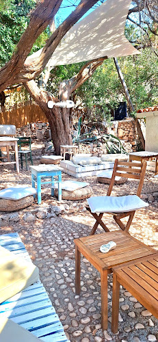 uvala, dubovica 10, 21450, Hvar